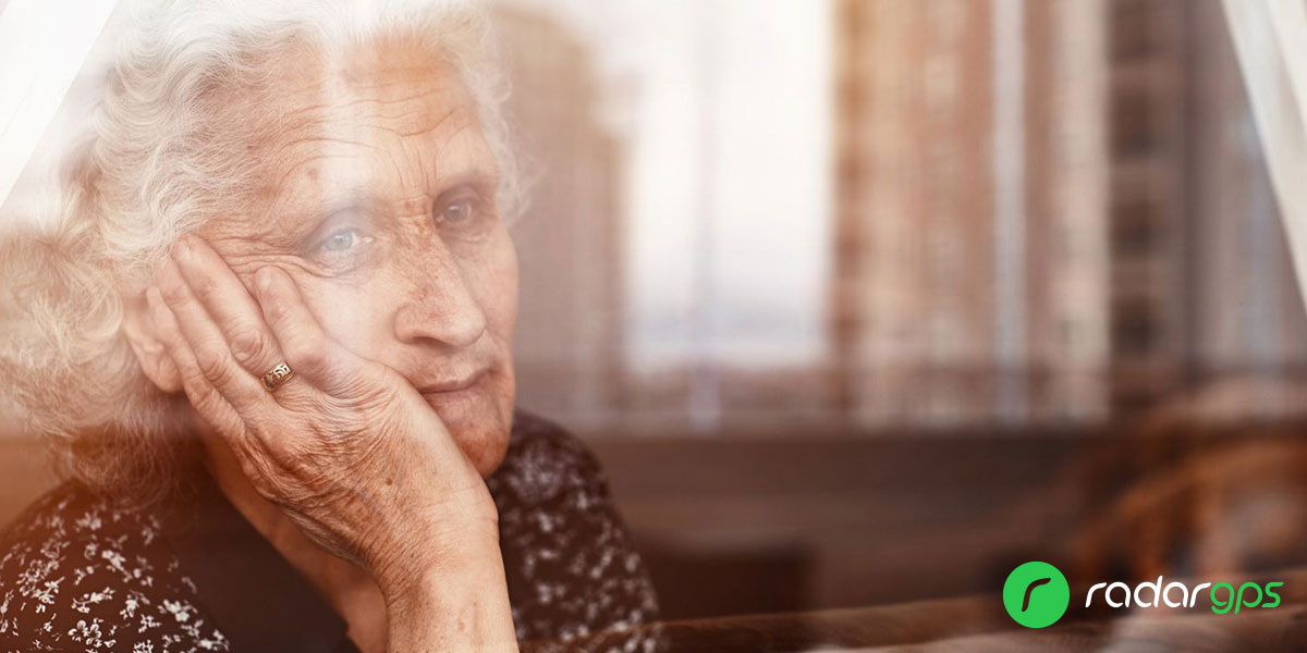 آلزایمر در سالمندان؛ علائم بیماری و نکات مراقبت از بیماران!